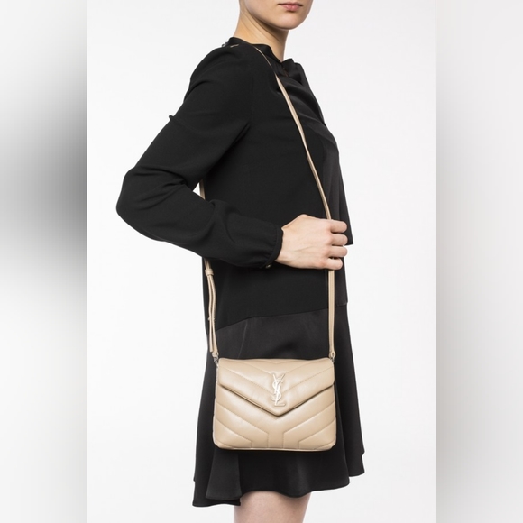 Authentic YSL Saint Laurent LOULOU TOY STRAP BAG IN MATELASSÉ "Y" LEATHER  Beige - Picture 12 of 17